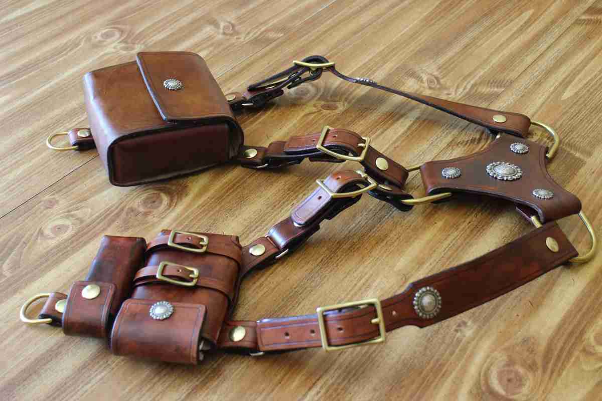oak and leather gun case