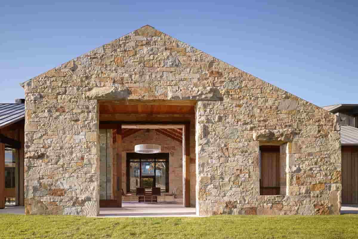 building stone wall house