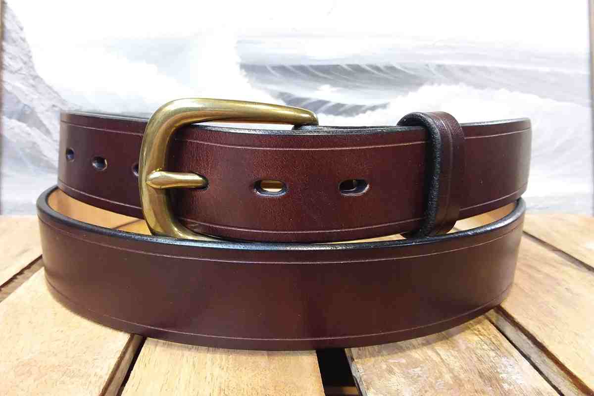 Buying the latest types of leather belt from the most reliable brands ...