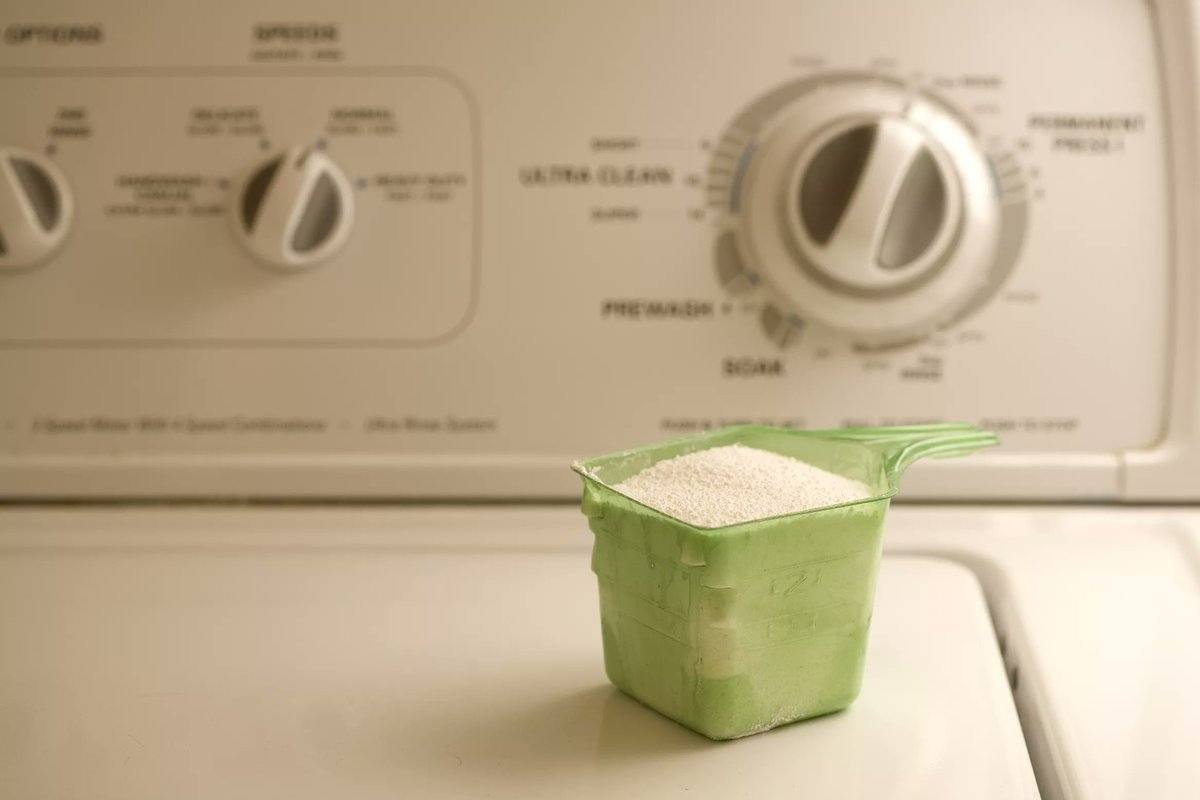 laundry powder detergent