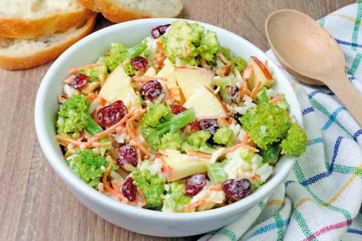 zesty broccoli tomato salad italian dressing ingredients