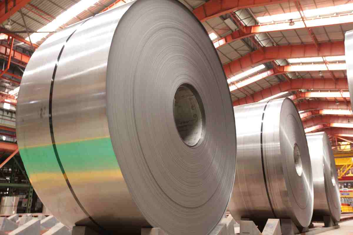 hot rolled steel characteristics