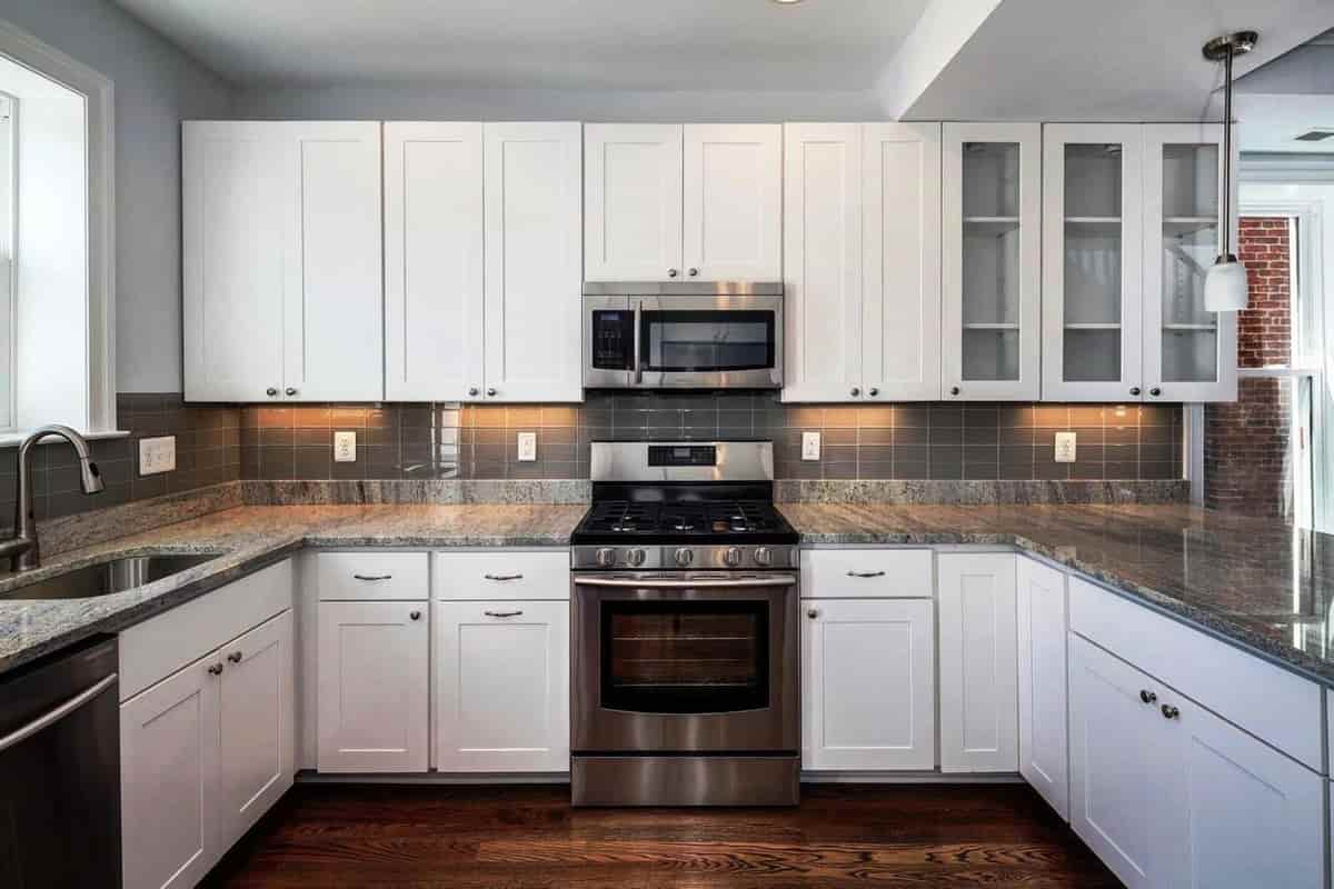 Gray kitchen backsplash tile ideas