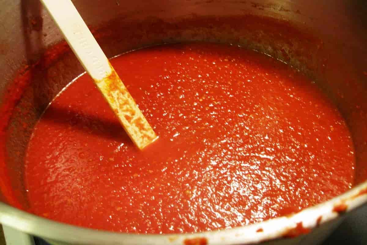 spicy tomato sauce for steak