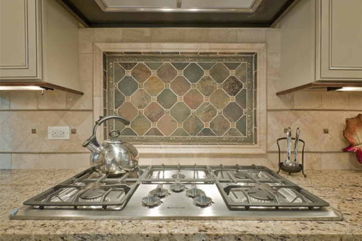 Kitchen Moroccan ceramic tile