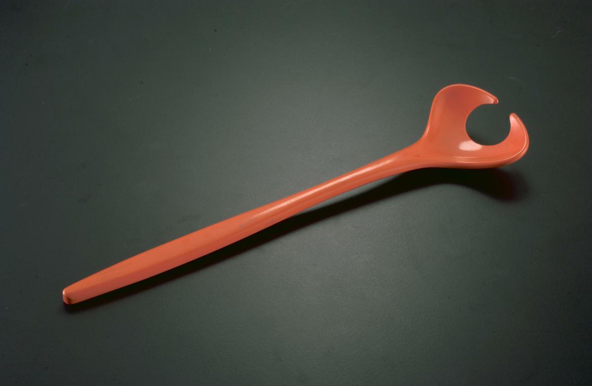buy orange plastic spoons