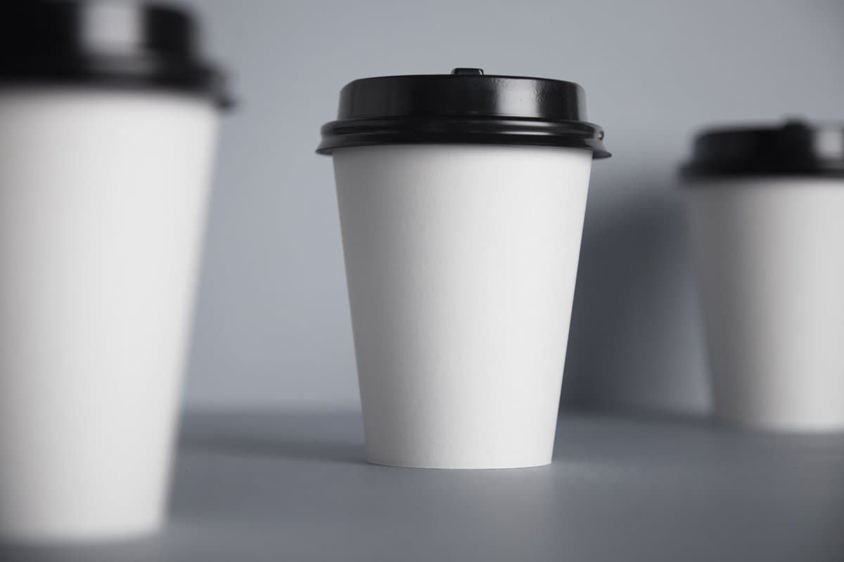 Disposable cups for hot drinks