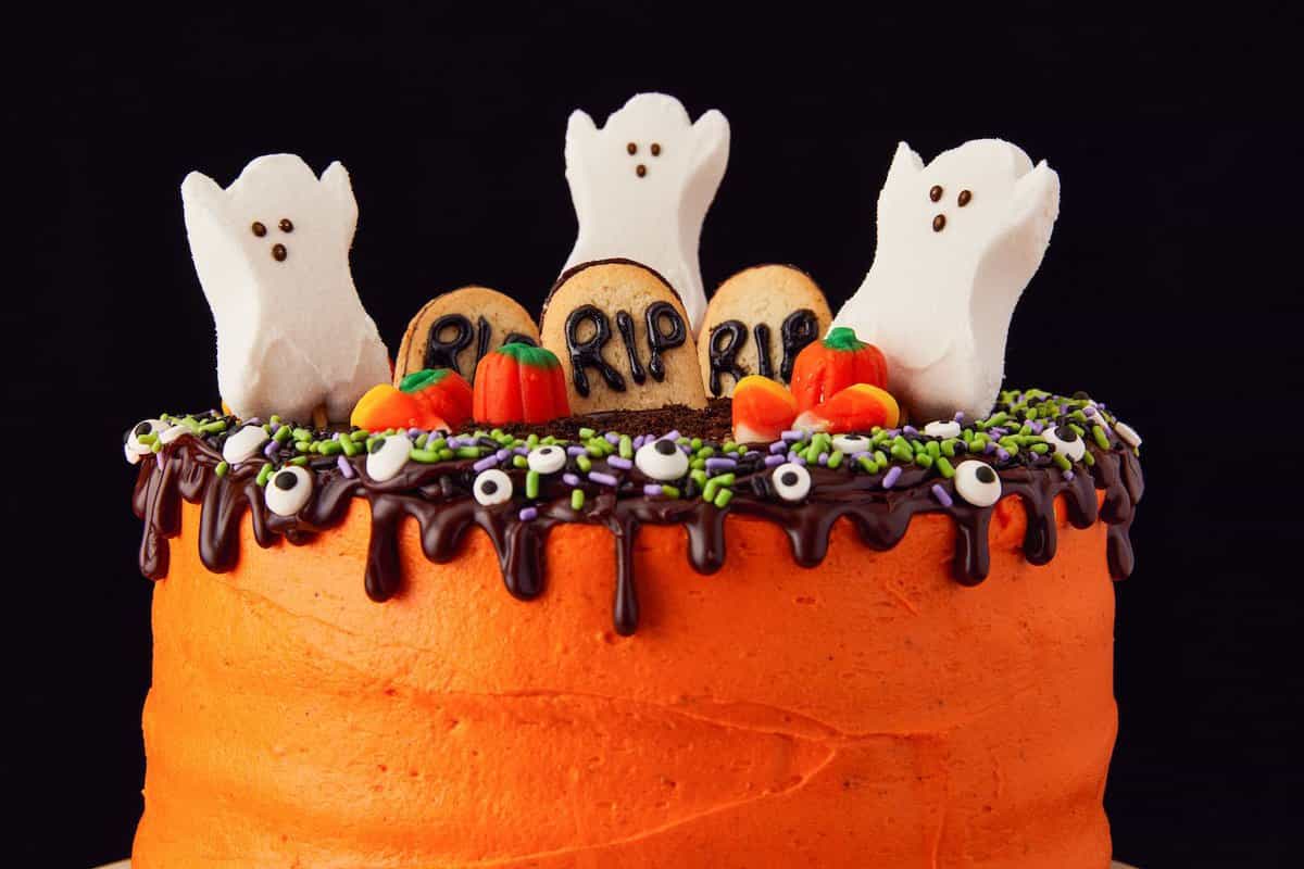 pumpkin cake halloween