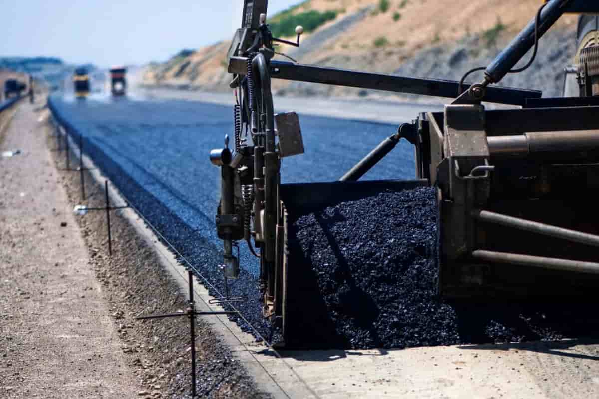 bitumen for road repair