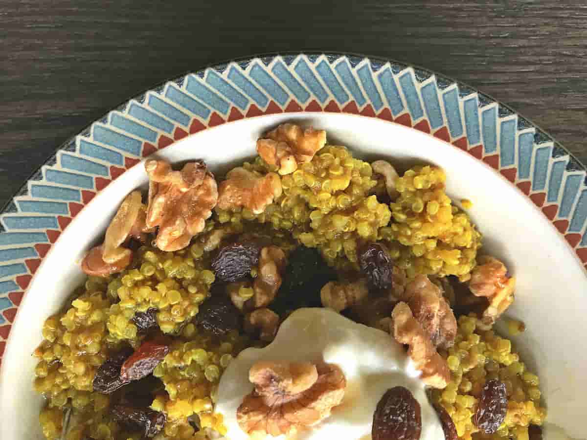 quinoa with golden raisins