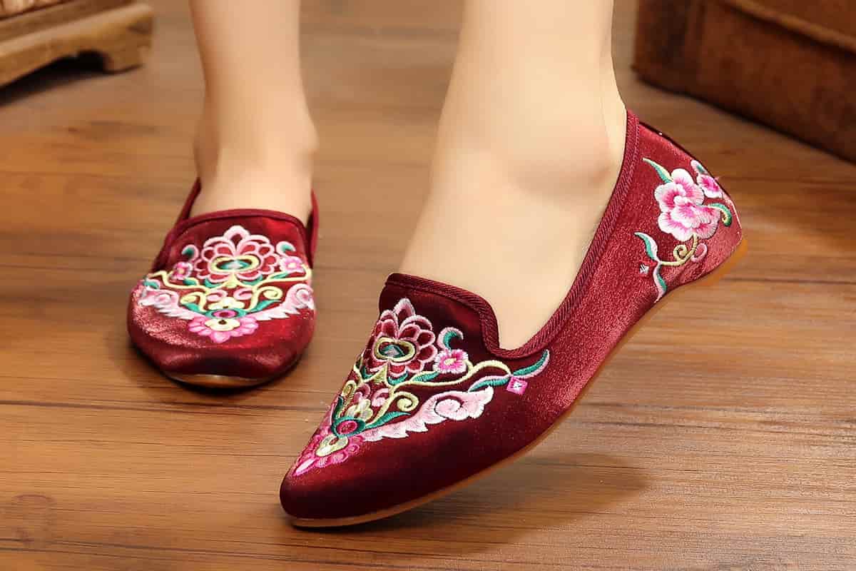 Introduction of China shoes
