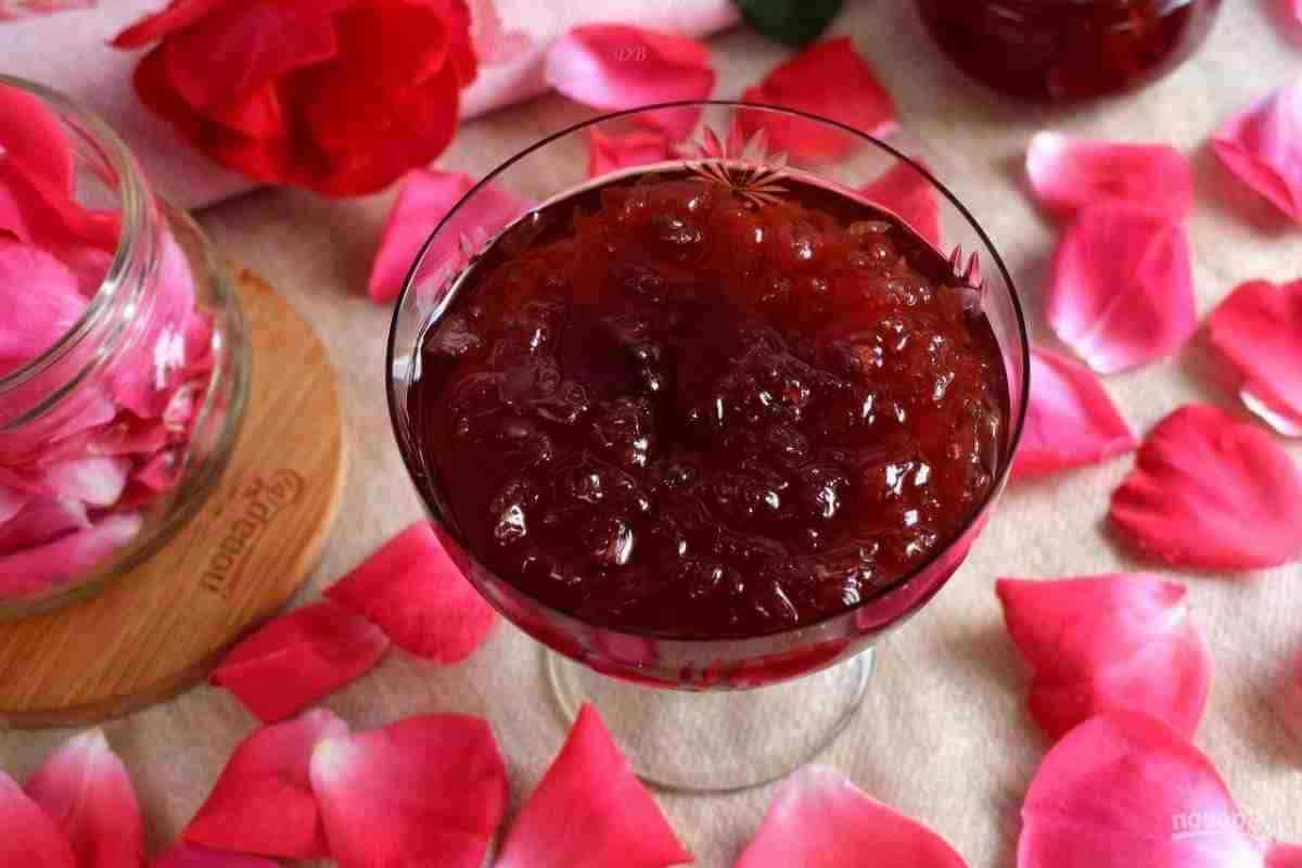 rose petal jam benefits