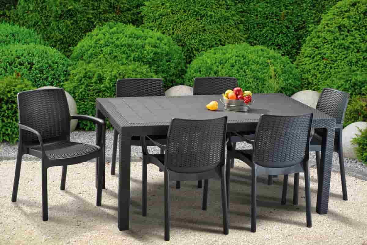 plastic chairs and tables prices in kenya