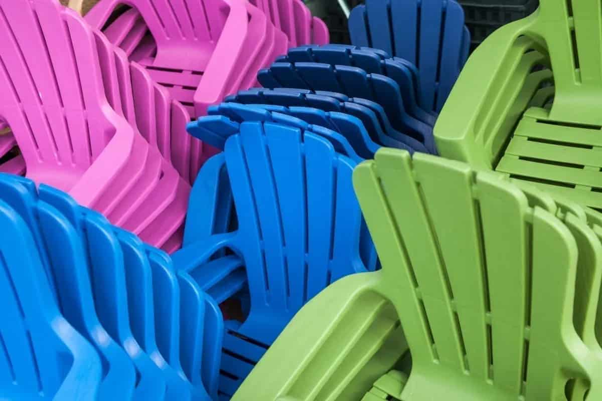 types of plastic chairs