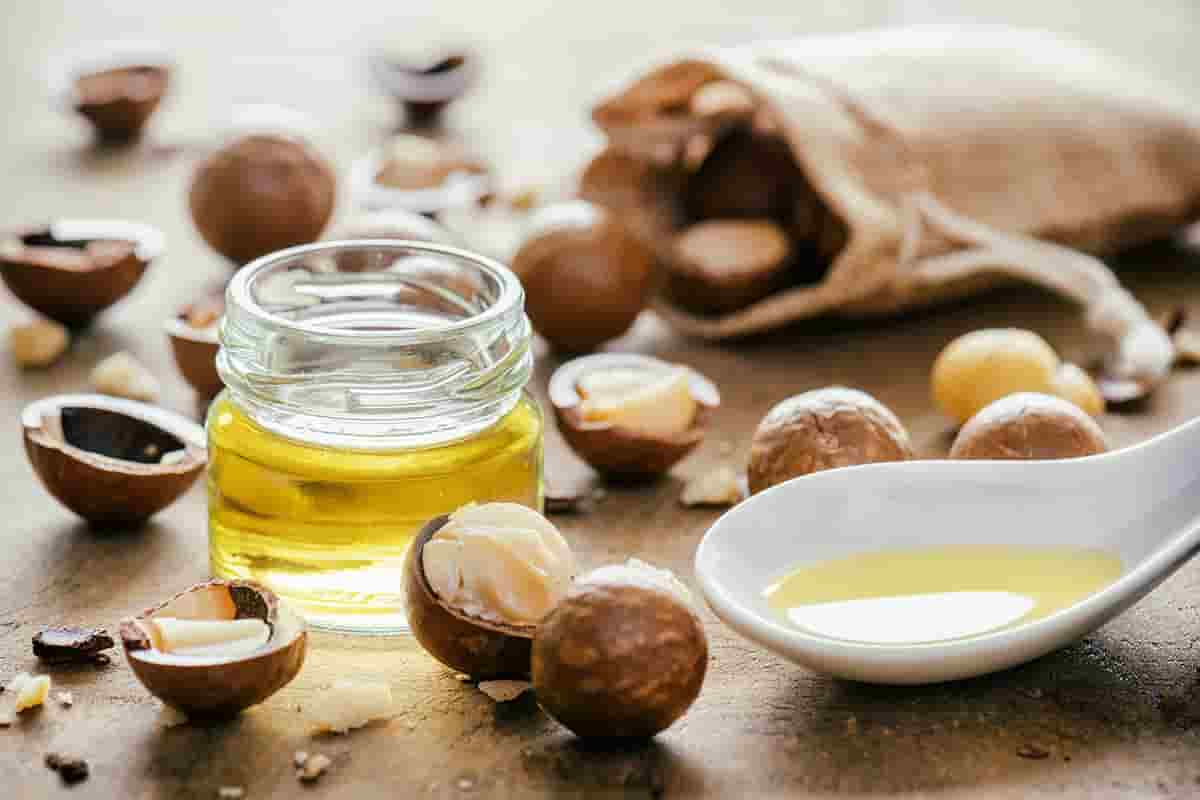 How to Use Hazelnut Oil