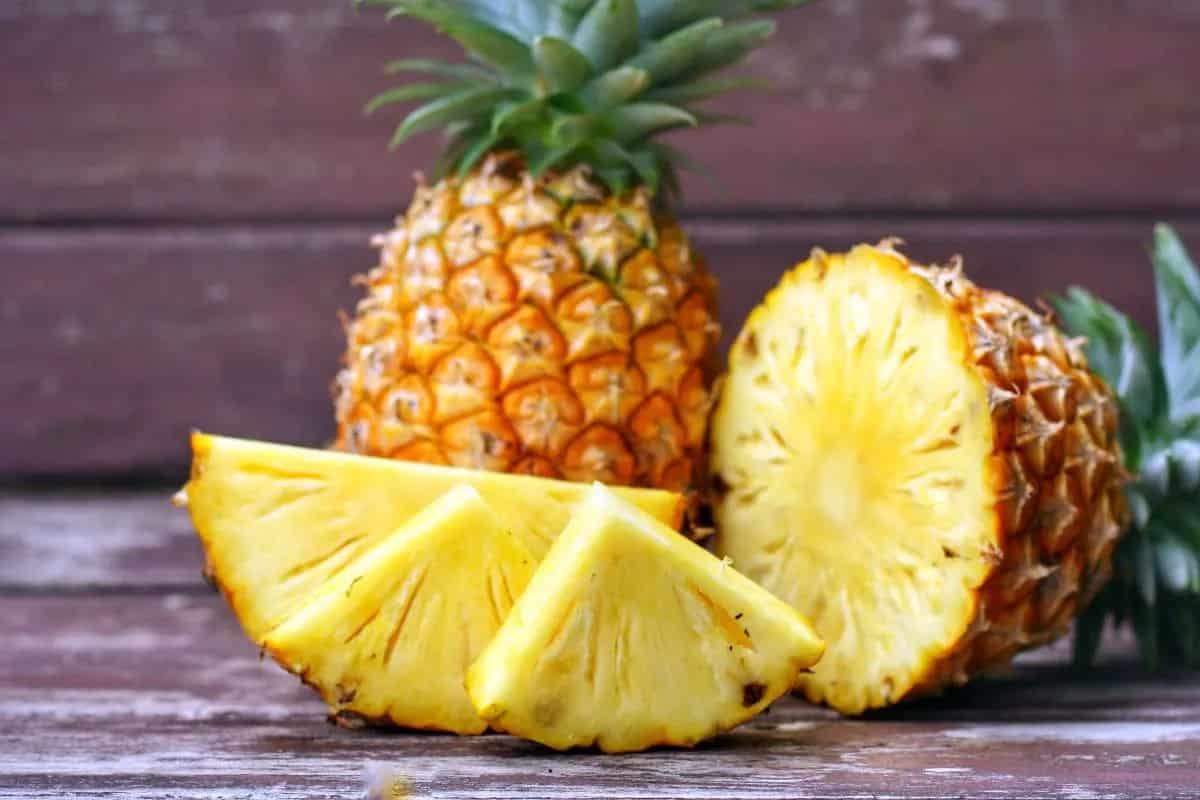 Benefits of dried pineapple