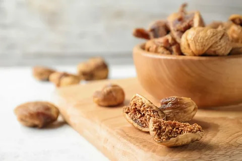What is dried figs suger weight