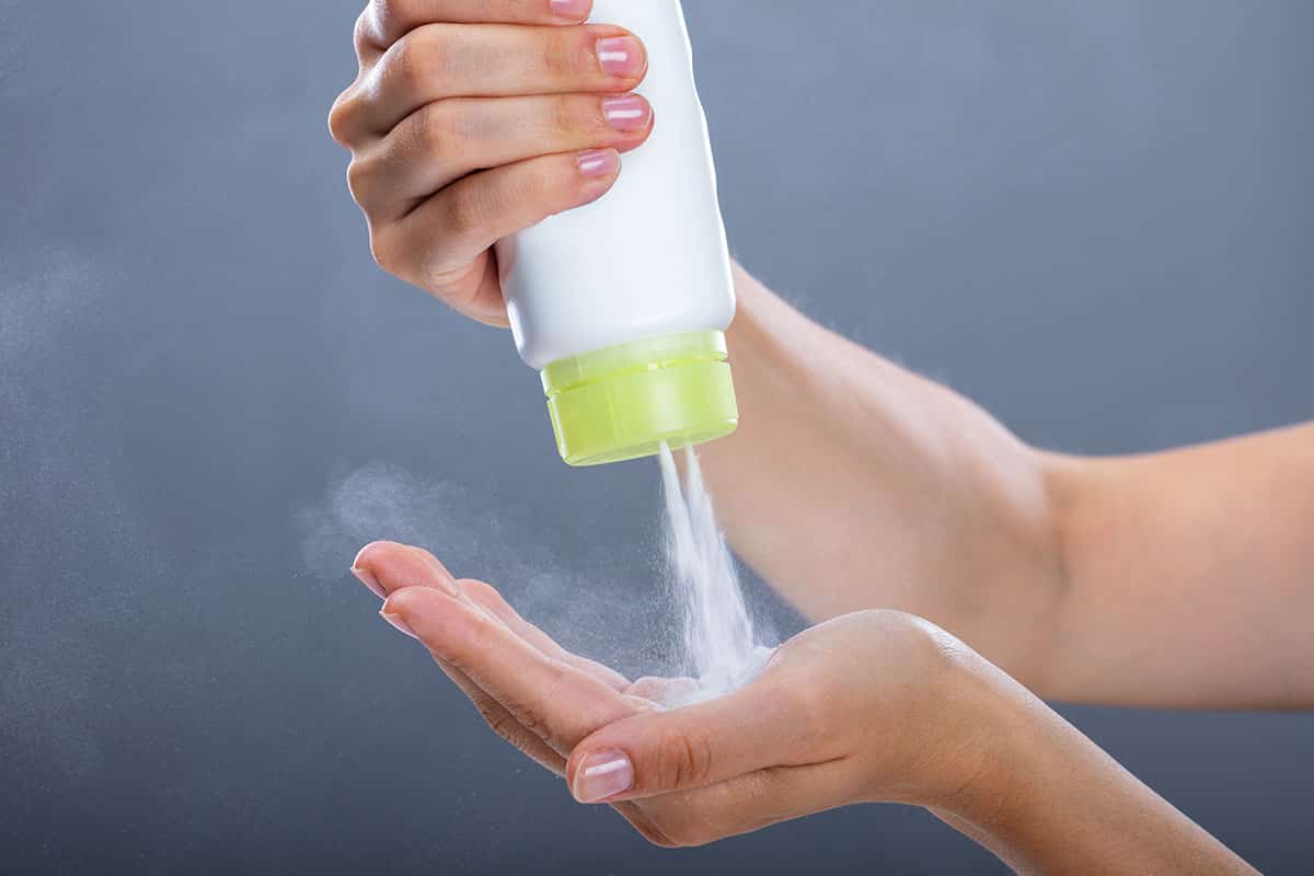 is talc powder good or bad for hair thickness