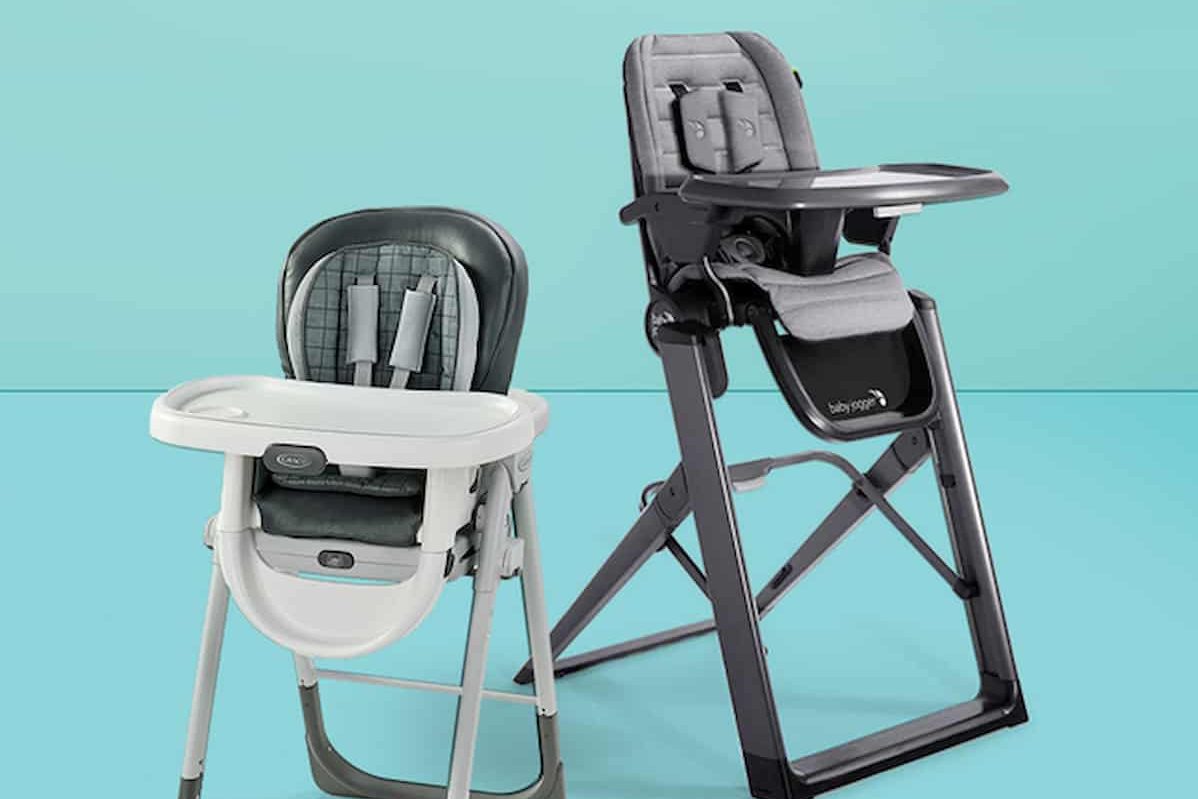 plastic high chair in comparison with wood