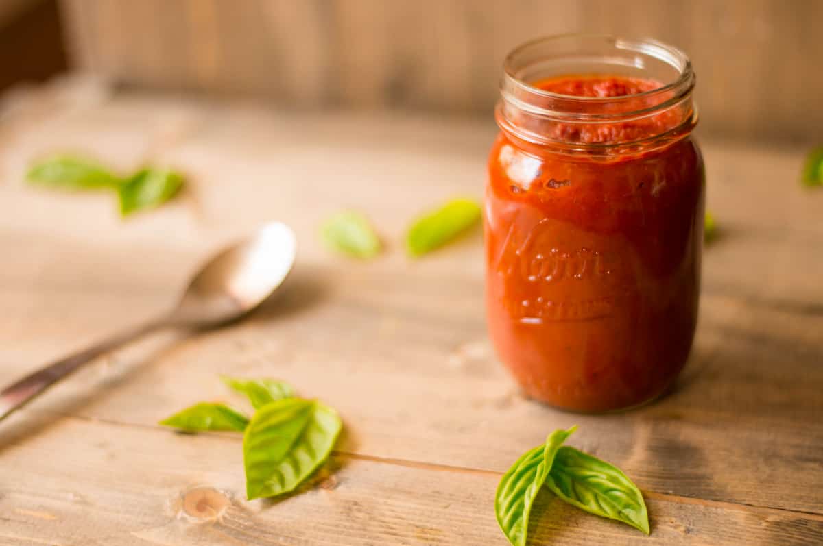 how to make tomato puree at home