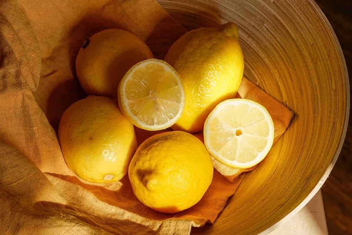 sweet lemon water calories