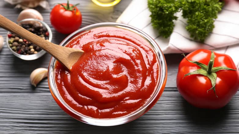 Tomato sauce acidic flavor