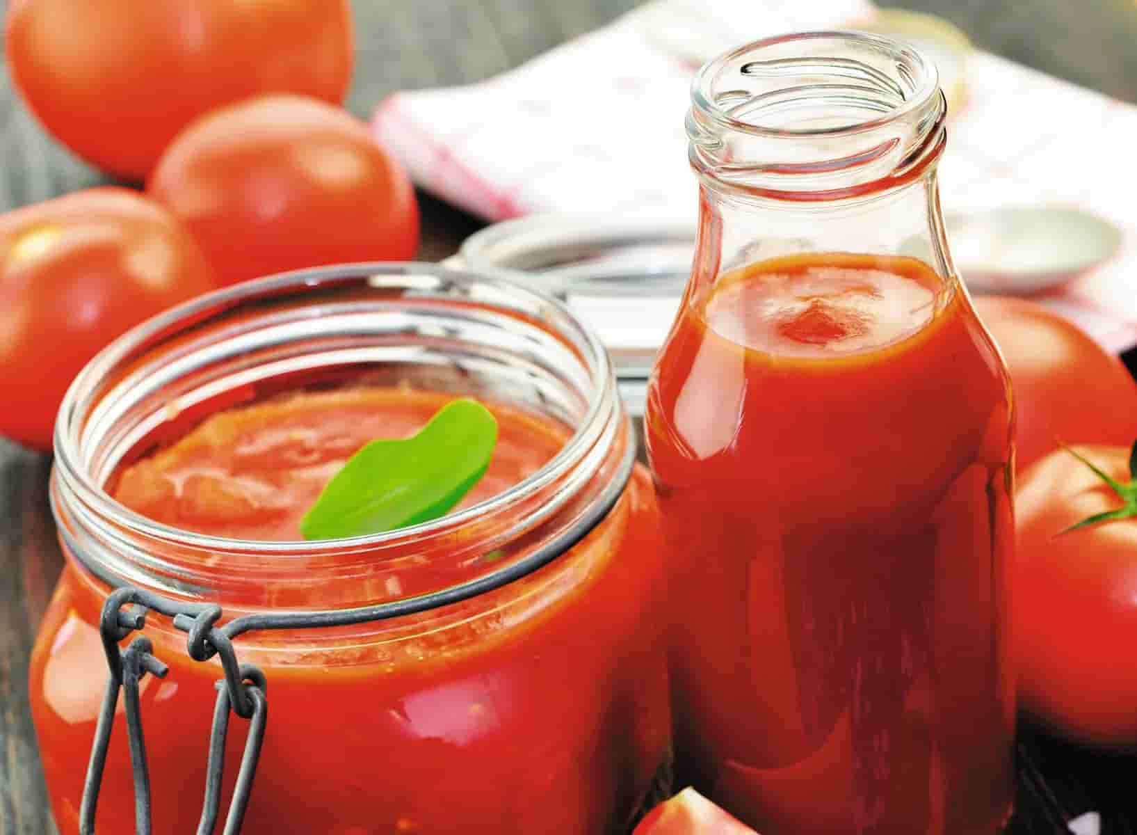 what is Tomato sauce bottle?