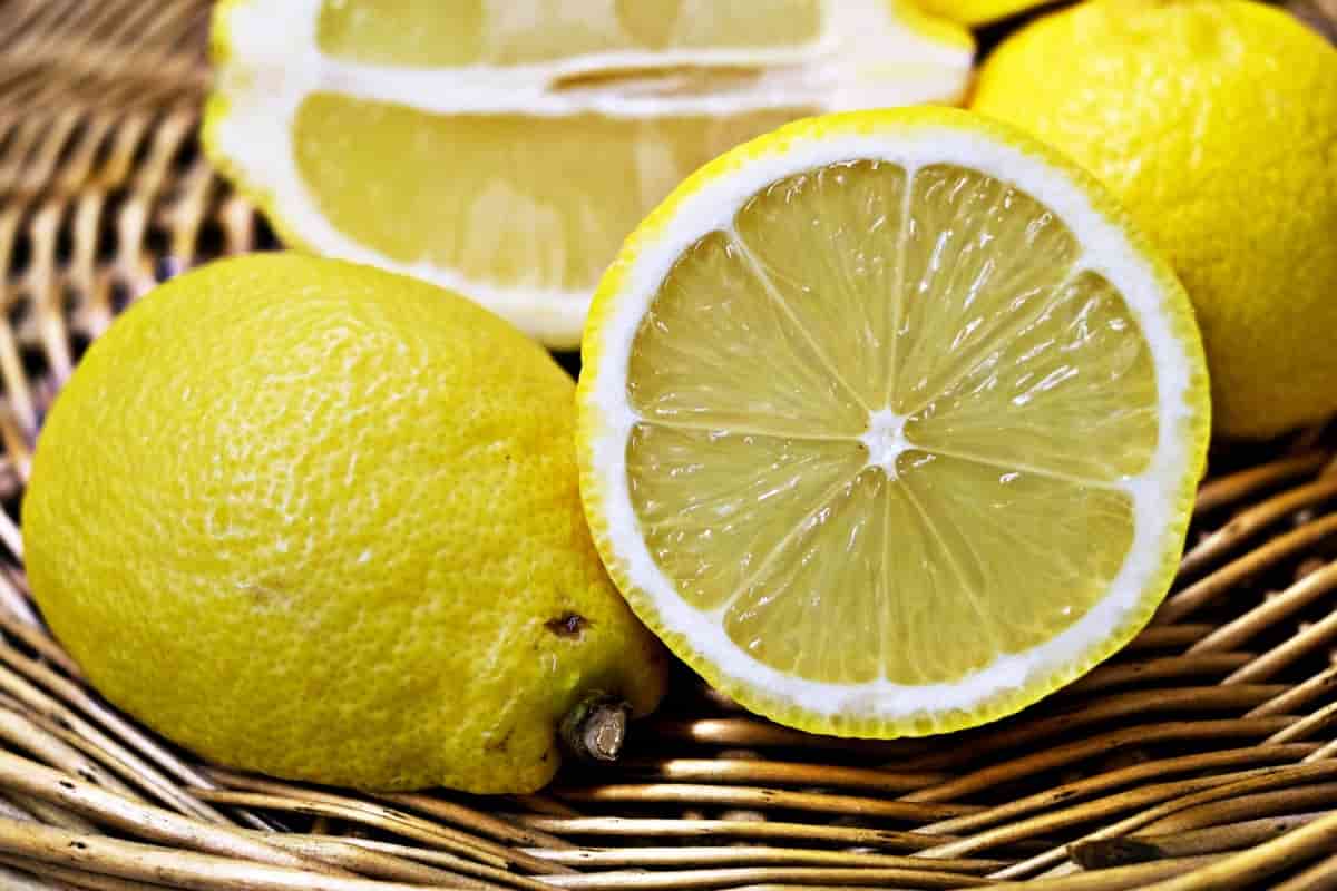 sour lemon juice