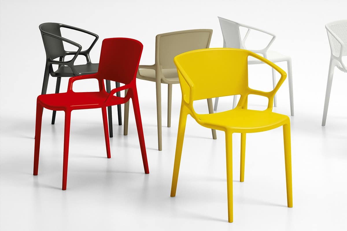 outdoor plastic chairs with arms