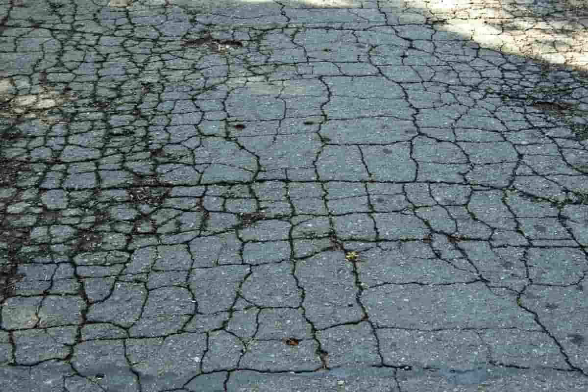 asphalt concrete vs asphalt