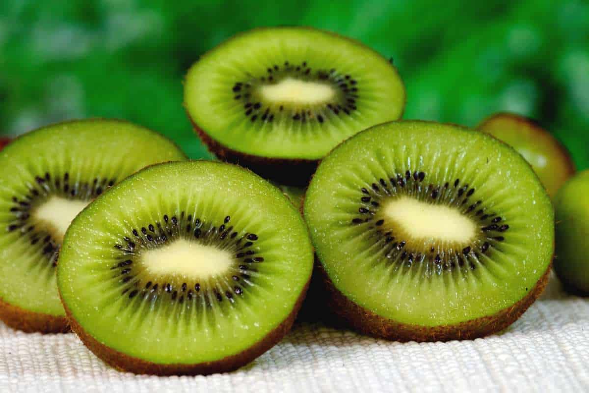 yellow kiwi nutrition