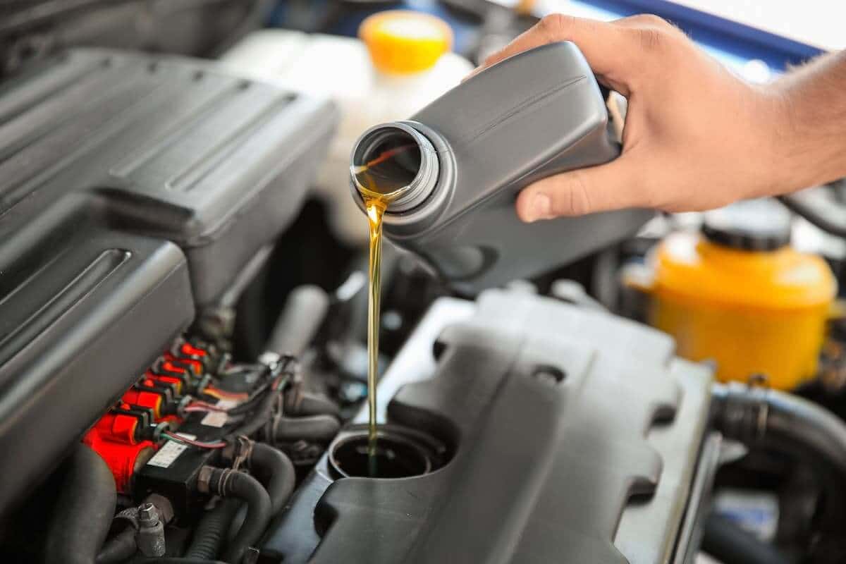 Engine oil for car