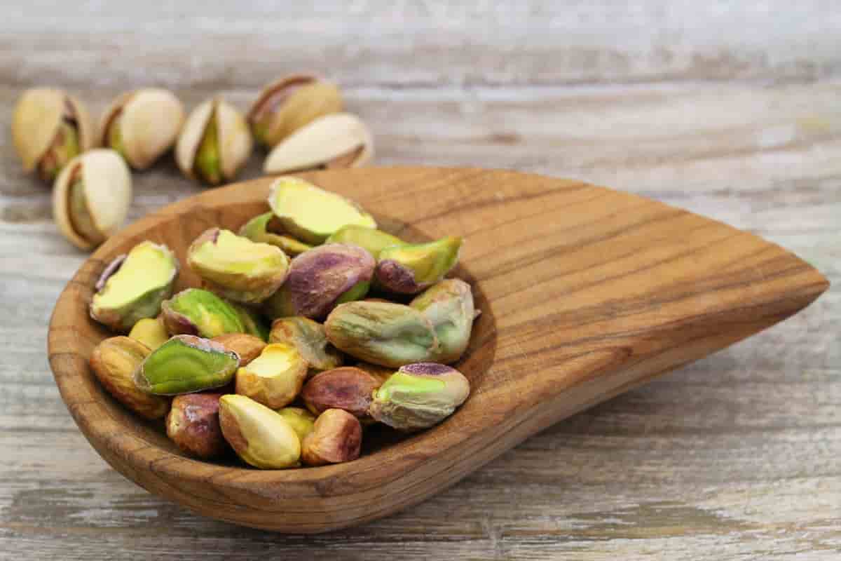 pistachio nuts price