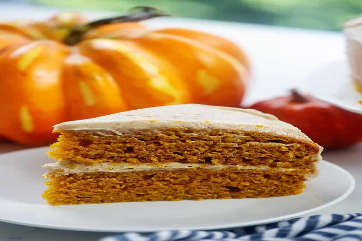 delicious pumpkin pound cake ingredients