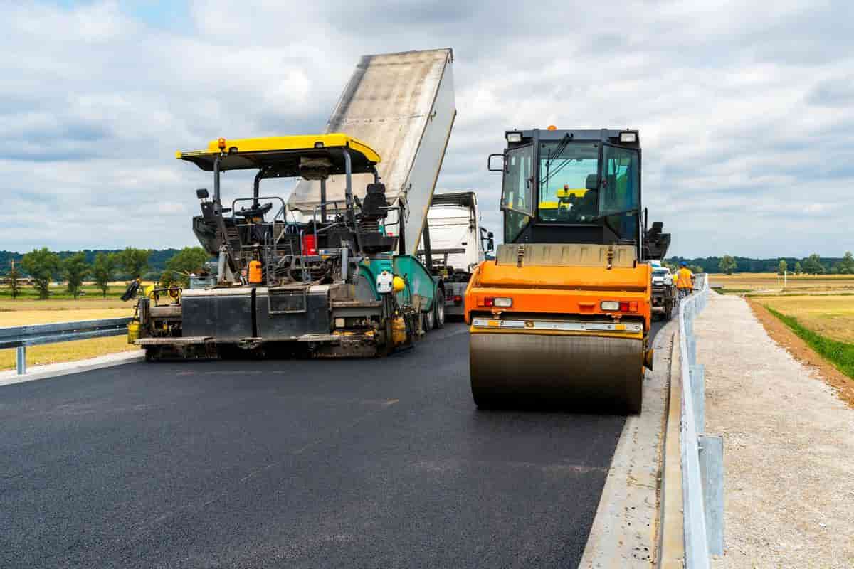 bitumen road construction cost