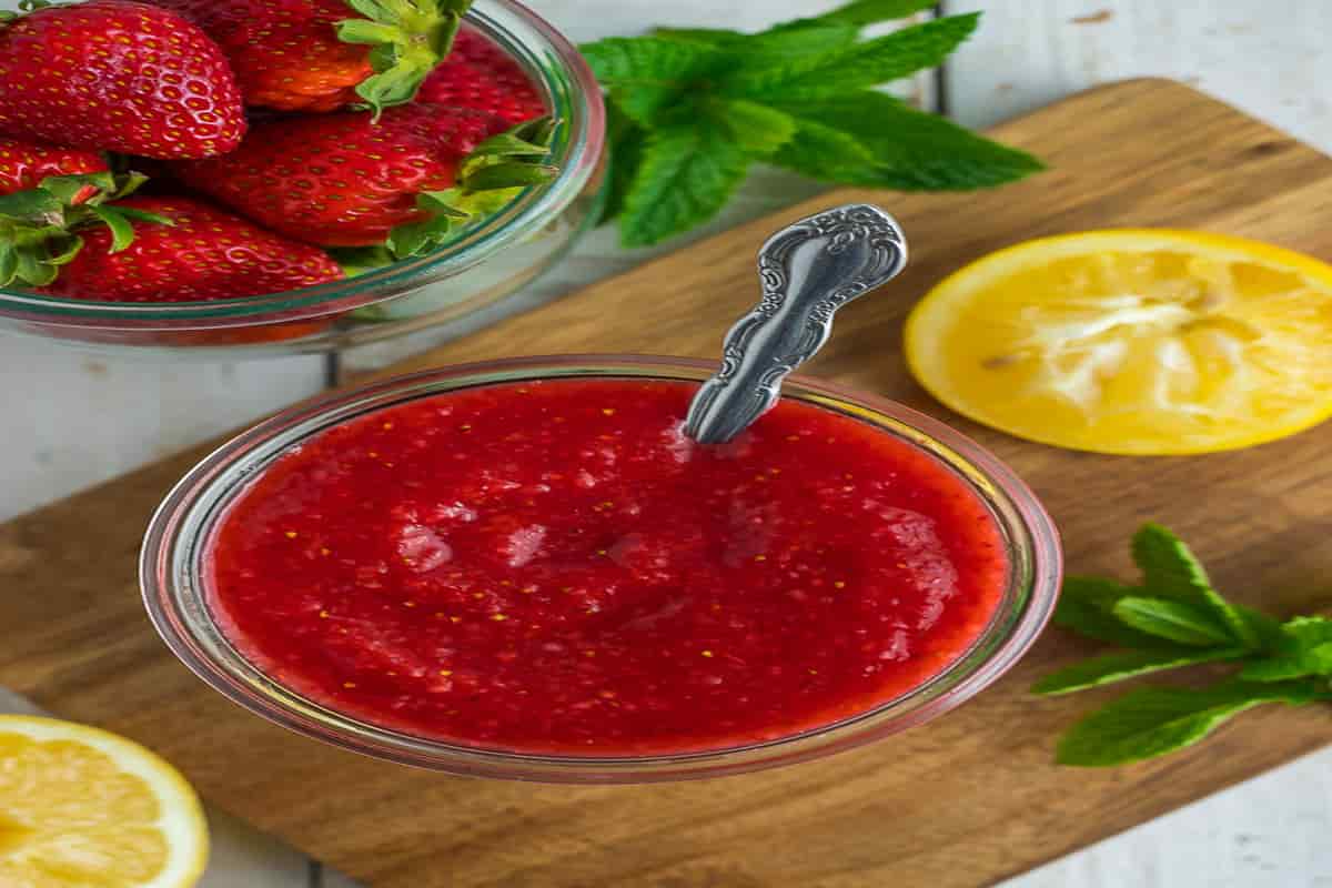 strawberry puree benefits