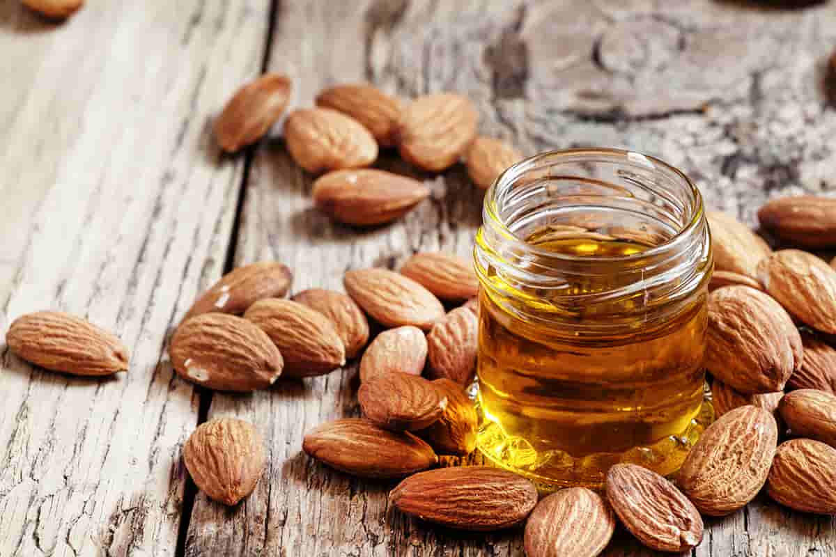 Almond oil ingredients