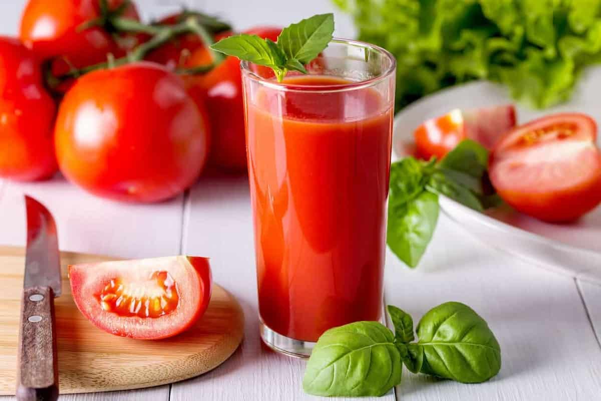 tomato juice provide health