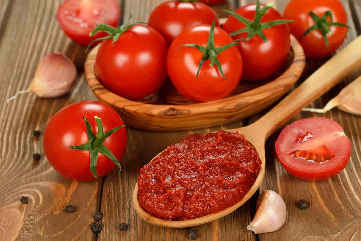 tomato paste sachet