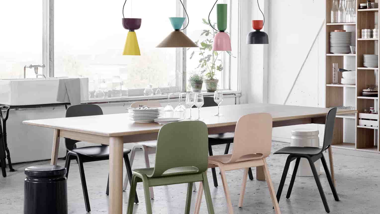 plastic tables and chairs for lively spaces