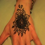 حنا هندی henna ماندگاری موقت کوچک قیفی 3 رنگ مشکی سفید قهوه ای
