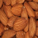مغز بادام درختی سنگی almonds بدون پوست شور درمان کم خونی