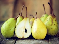 گلابی وحشی (ژاپنی) طعم ترش رفع مشکلات تنفسی گوارشی wild pear