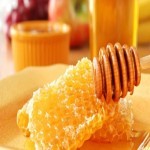 عسل چند گیاه طبیعی honey طبع گرم 2 مزاج خشک سرد