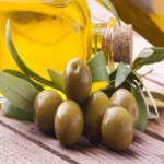 روغن زیتون بکر لادن olive oil درخشندگی پوست + پیشگیری از پوکی استخوان