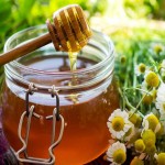 عسل طبیعی خوی natural honey انرژی زا سن مصرف دو سال