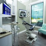 یونیت دندانپزشکی اکباتان؛ صیقلی صاف مقاوم کنترل حرکات صندلی