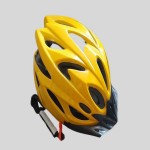 کلاه دوچرخه سواری حرفه ای؛ پلاستیکی سبک ضربه گیر تهویه هوا مناسب