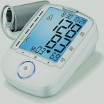 دستگاه فشار خون beurer bm16؛ دیجیتالی ضد آب مناسب سنجش ضربان قلب
