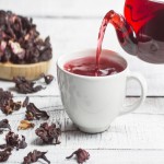 چای قرمز؛ طبع سرد خشک آرامش بخش کاهش فشار خون شادابی پوست